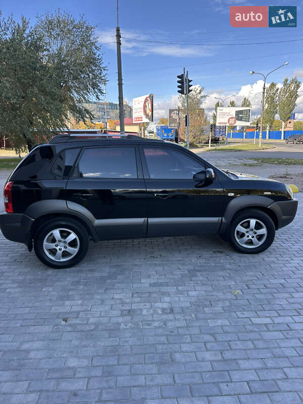 Внедорожник / Кроссовер Hyundai Tucson 2008 в Каменском фото 10 Внедорожник / Кроссовер Hyundai Tucson 2008 в Каменском