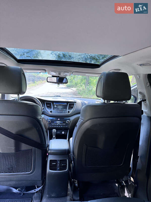 Внедорожник / Кроссовер Hyundai Tucson 2016 в Днепре фото 7 Внедорожник / Кроссовер Hyundai Tucson 2016 в Днепре