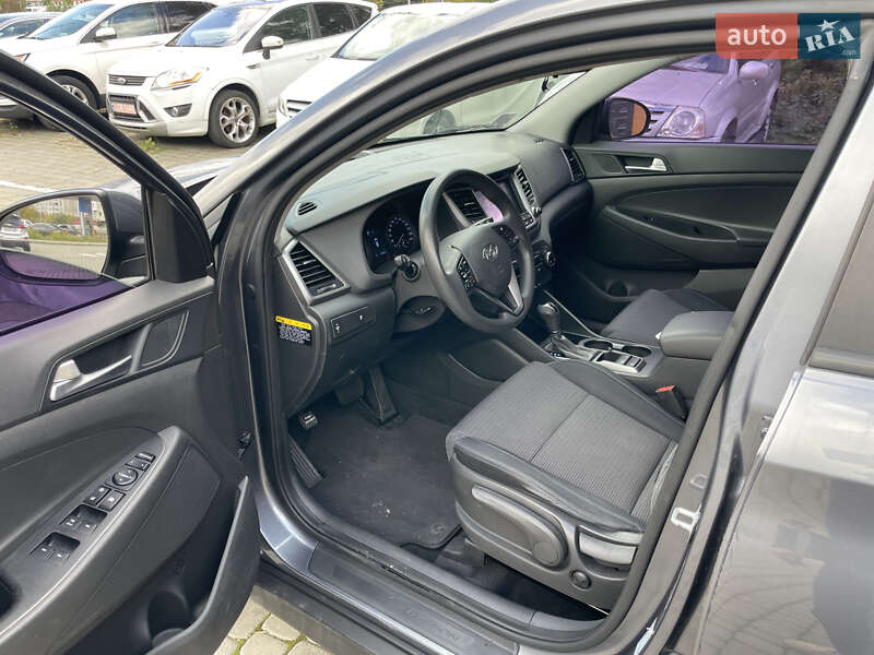 Позашляховик / Кросовер Hyundai Tucson 2015 в Львові