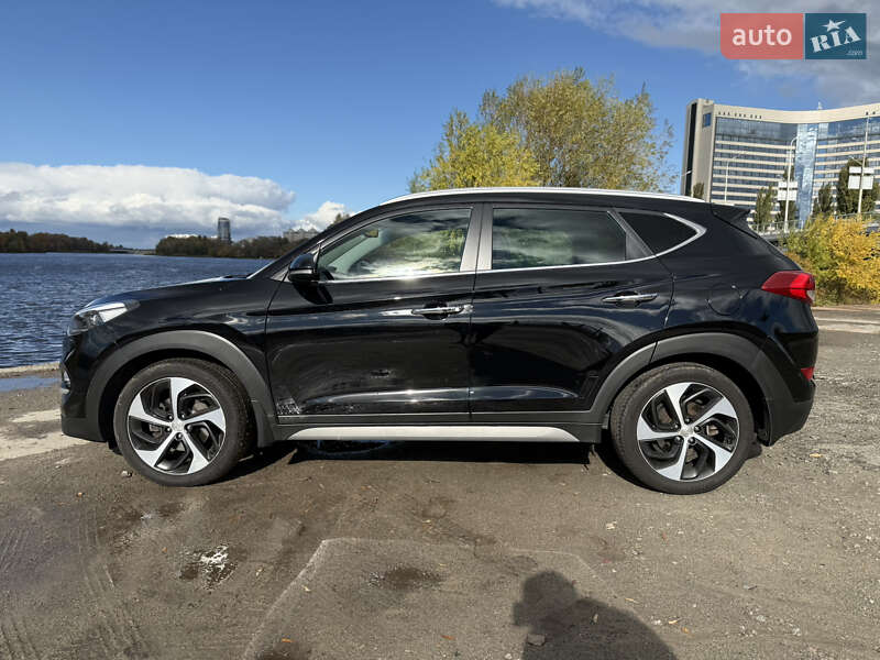 Позашляховик / Кросовер Hyundai Tucson 2017 в Запоріжжі