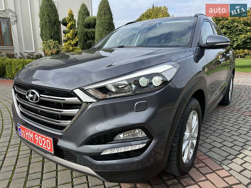 Позашляховик / Кросовер Hyundai Tucson 2015 в Луцьку