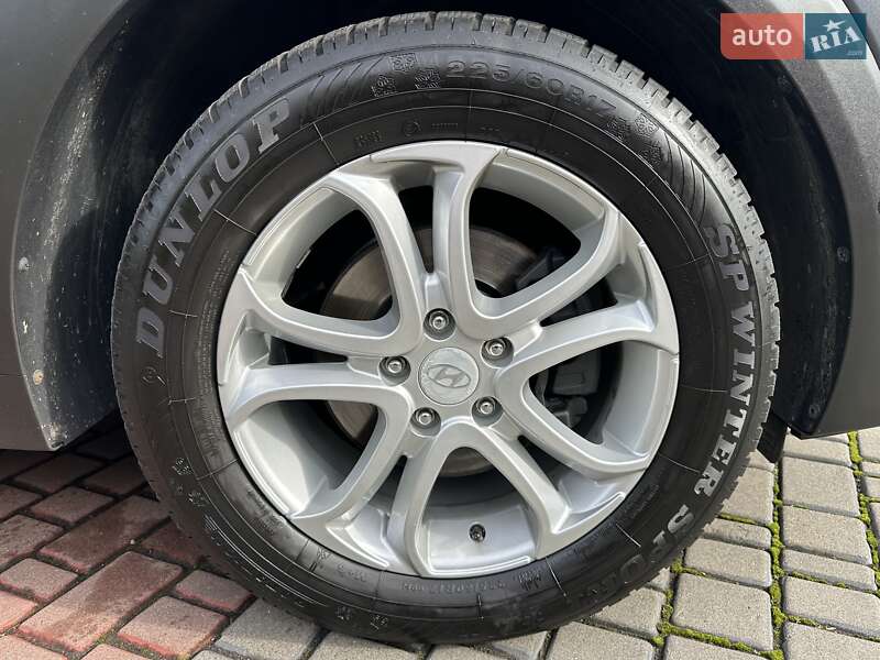Позашляховик / Кросовер Hyundai Tucson 2015 в Луцьку