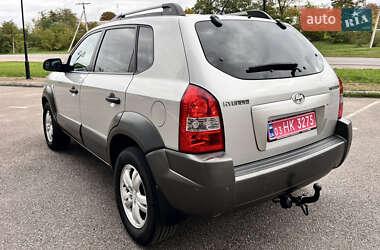Внедорожник / Кроссовер Hyundai Tucson 2007 в 
