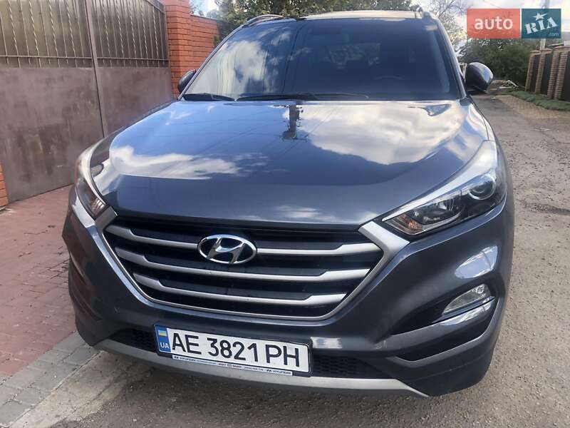 Внедорожник / Кроссовер Hyundai Tucson 2016 в Одессе