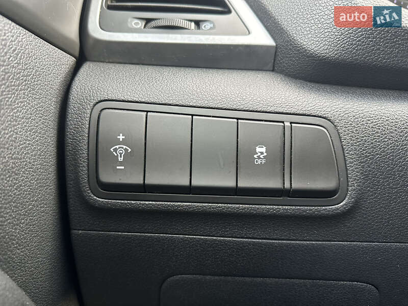 Внедорожник / Кроссовер Hyundai Tucson 2016 в Владимире фото 59 Внедорожник / Кроссовер Hyundai Tucson 2016 в Владимире