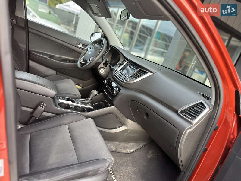 Внедорожник / Кроссовер Hyundai Tucson 2016 в Владимире фото 67 Внедорожник / Кроссовер Hyundai Tucson 2016 в Владимире