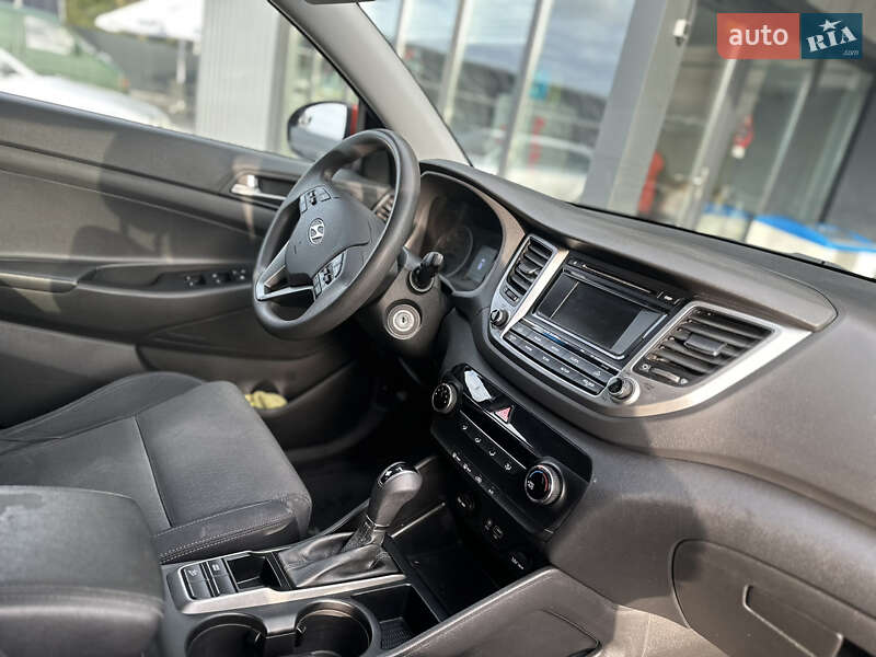 Внедорожник / Кроссовер Hyundai Tucson 2016 в Владимире фото 71 Внедорожник / Кроссовер Hyundai Tucson 2016 в Владимире