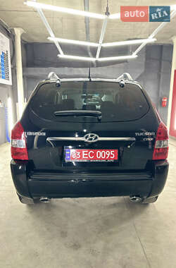 Внедорожник / Кроссовер Hyundai Tucson 2008 в 
