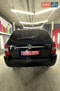 Внедорожник / Кроссовер Hyundai Tucson 2008 в 