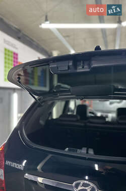 Внедорожник / Кроссовер Hyundai Tucson 2008 в 