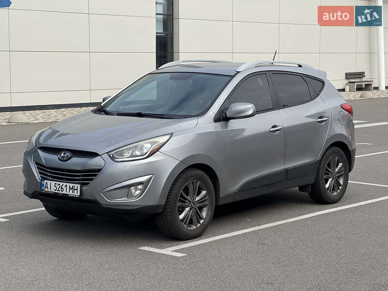 Внедорожник / Кроссовер Hyundai Tucson 2014 в 