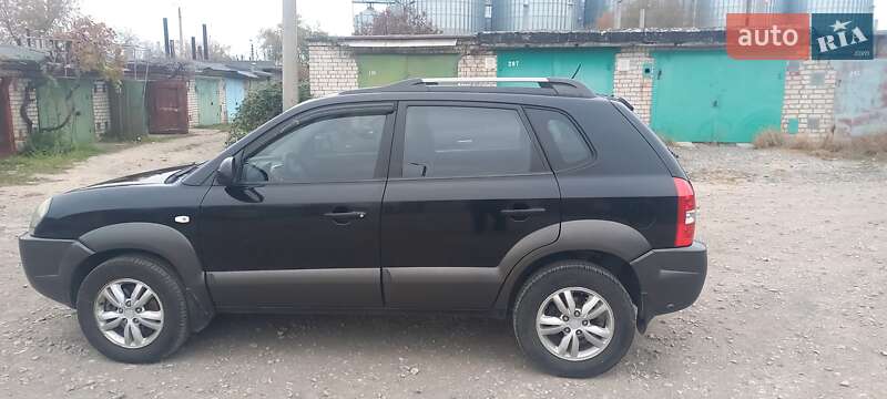 Внедорожник / Кроссовер Hyundai Tucson 2008 в Николаеве фото 10 Внедорожник / Кроссовер Hyundai Tucson 2008 в Николаеве