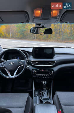 Внедорожник / Кроссовер Hyundai Tucson 2018 в 