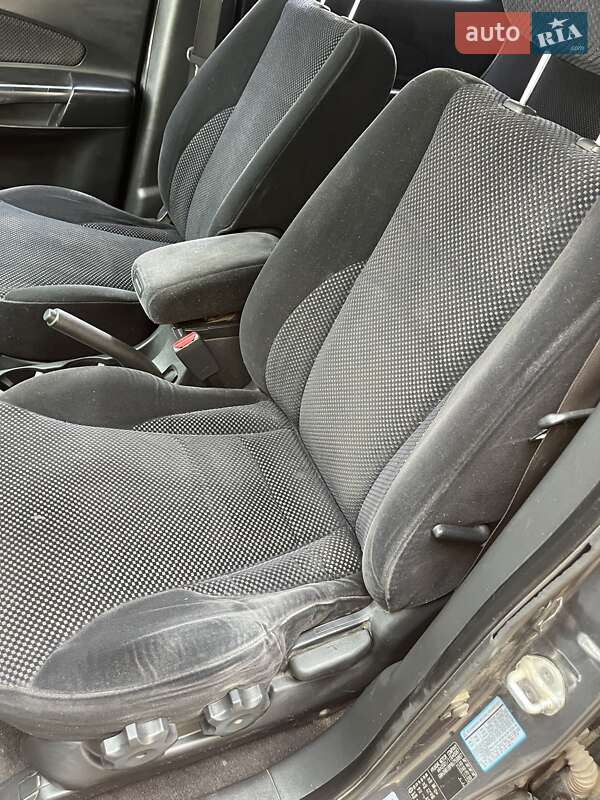 Позашляховик / Кросовер Hyundai Tucson 2007 в Нікополі фото 10 Позашляховик / Кросовер Hyundai Tucson 2007 в Нікополі