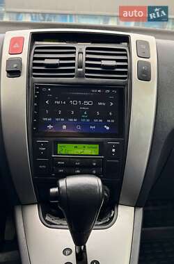Внедорожник / Кроссовер Hyundai Tucson 2008 в 