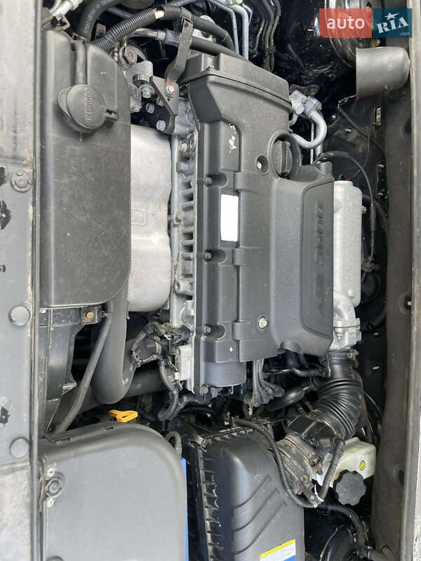 Позашляховик / Кросовер Hyundai Tucson 2008 в Івано-Франківську