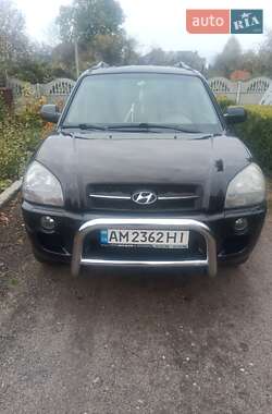 Позашляховик / Кросовер Hyundai Tucson 2006 в Романіву