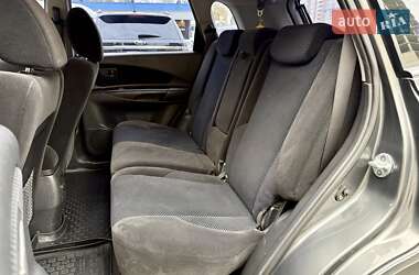 Внедорожник / Кроссовер Hyundai Tucson 2009 в 