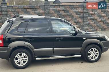 Позашляховик / Кросовер Hyundai Tucson 2006 в 