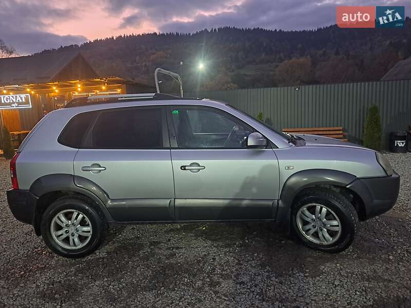 Позашляховик / Кросовер Hyundai Tucson 2005 в Рахові