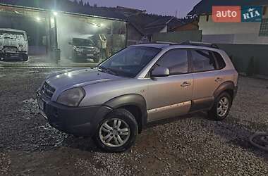 Внедорожник / Кроссовер Hyundai Tucson 2005 в 