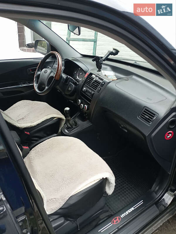 Позашляховик / Кросовер Hyundai Tucson 2005 в Києві фото 7 Позашляховик / Кросовер Hyundai Tucson 2005 в Києві