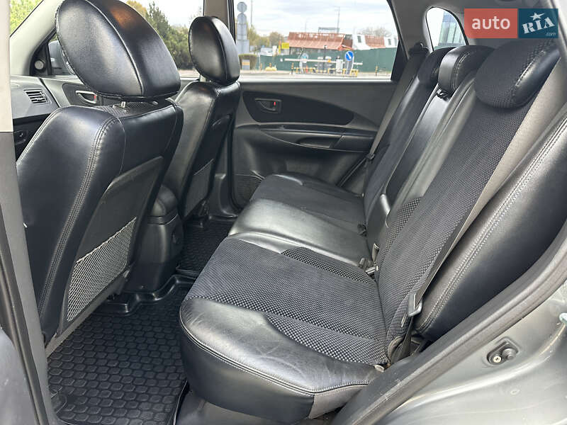 Внедорожник / Кроссовер Hyundai Tucson 2011 в Киеве