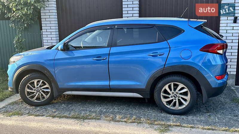 Позашляховик / Кросовер Hyundai Tucson 2017 в Києві
