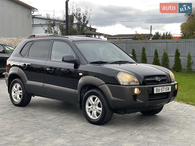 Позашляховик / Кросовер Hyundai Tucson 2006 в Луцьку
