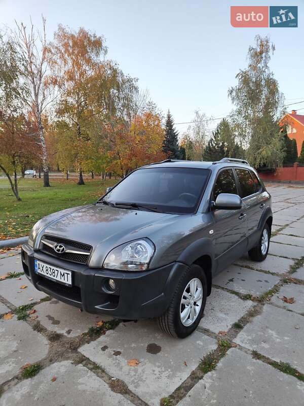 Внедорожник / Кроссовер Hyundai Tucson 2011 в Харькове фото 8 Внедорожник / Кроссовер Hyundai Tucson 2011 в Харькове