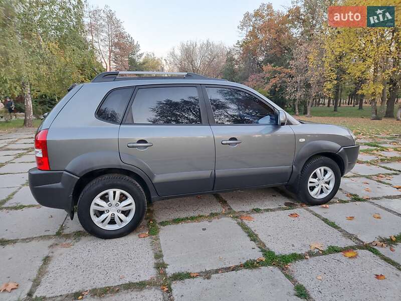 Внедорожник / Кроссовер Hyundai Tucson 2011 в Харькове фото 13 Внедорожник / Кроссовер Hyundai Tucson 2011 в Харькове