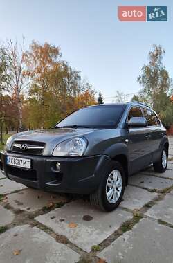 Позашляховик / Кросовер Hyundai Tucson 2011 в Харкові