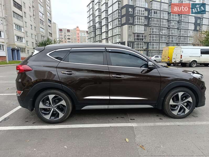 Внедорожник / Кроссовер Hyundai Tucson 2017 в Чернигове