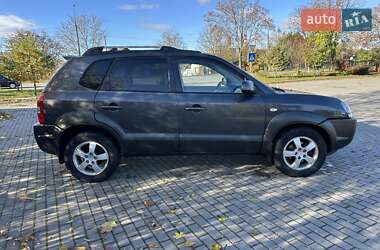 Внедорожник / Кроссовер Hyundai Tucson 2007 в 