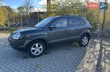Внедорожник / Кроссовер Hyundai Tucson 2007 в 