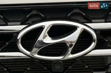 Внедорожник / Кроссовер Hyundai Tucson 2019 в 