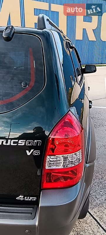 Позашляховик / Кросовер Hyundai Tucson 2008 в Одесі фото 27 Позашляховик / Кросовер Hyundai Tucson 2008 в Одесі
