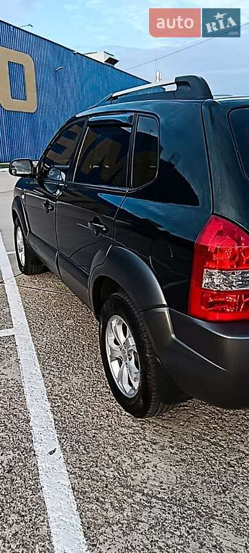 Позашляховик / Кросовер Hyundai Tucson 2008 в Одесі фото 30 Позашляховик / Кросовер Hyundai Tucson 2008 в Одесі