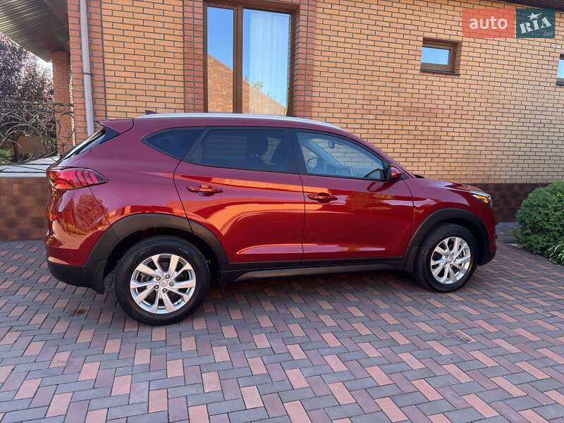 Внедорожник / Кроссовер Hyundai Tucson 2020 в Кривом Роге