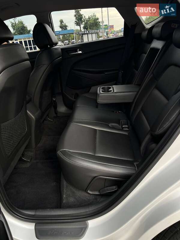 Внедорожник / Кроссовер Hyundai Tucson 2016 в Киеве фото 45 Внедорожник / Кроссовер Hyundai Tucson 2016 в Киеве