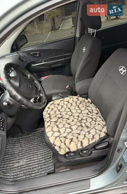 Позашляховик / Кросовер Hyundai Tucson 2007 в  фото 16 Позашляховик / Кросовер Hyundai Tucson 2007 в