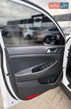 Внедорожник / Кроссовер Hyundai Tucson 2020 в 