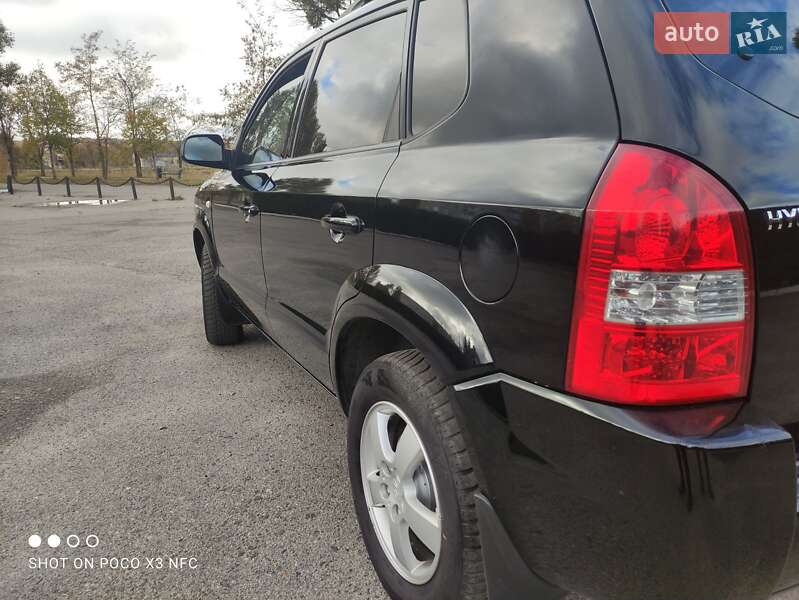 Внедорожник / Кроссовер Hyundai Tucson 2006 в Змиеве