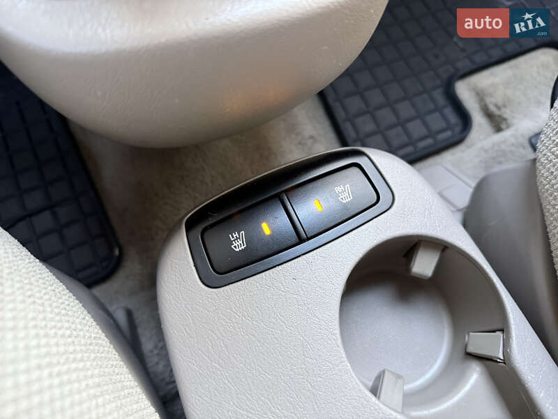 Позашляховик / Кросовер Hyundai Tucson 2005 в Львові