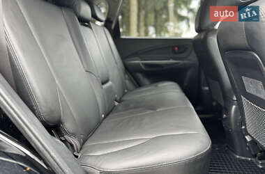 Внедорожник / Кроссовер Hyundai Tucson 2006 в 
