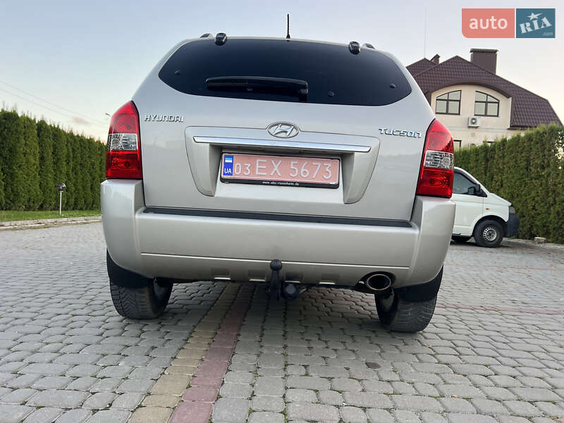 Позашляховик / Кросовер Hyundai Tucson 2008 в Дунаївцях фото 27 Позашляховик / Кросовер Hyundai Tucson 2008 в Дунаївцях