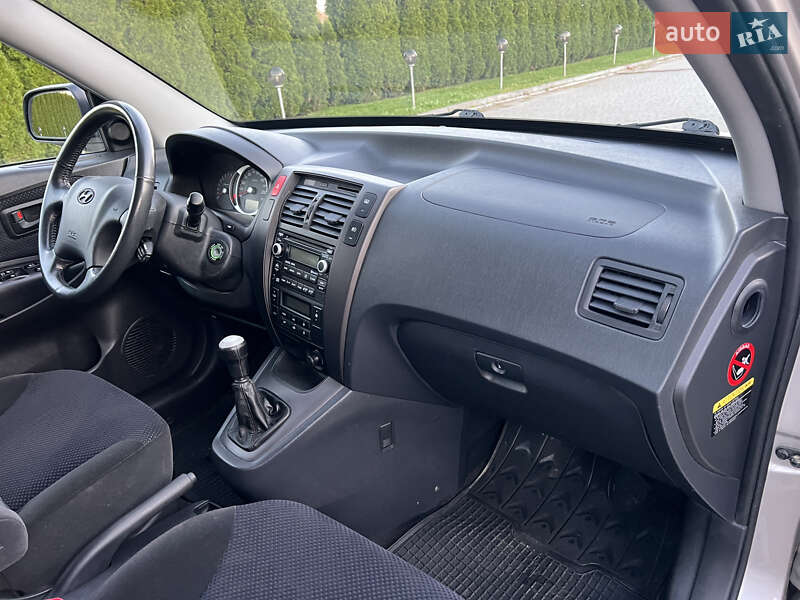 Позашляховик / Кросовер Hyundai Tucson 2008 в Дунаївцях фото 43 Позашляховик / Кросовер Hyundai Tucson 2008 в Дунаївцях