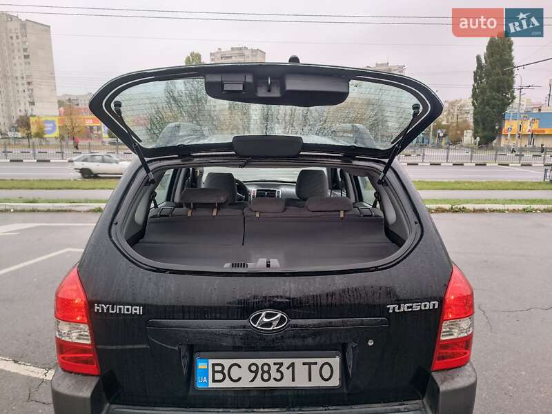 Внедорожник / Кроссовер Hyundai Tucson 2005 в Харькове фото 7 Внедорожник / Кроссовер Hyundai Tucson 2005 в Харькове