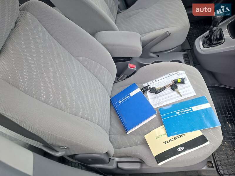Внедорожник / Кроссовер Hyundai Tucson 2005 в Харькове фото 14 Внедорожник / Кроссовер Hyundai Tucson 2005 в Харькове