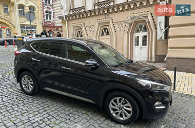 Внедорожник / Кроссовер Hyundai Tucson 2018 в 